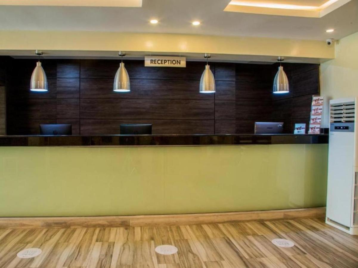 Bon Hotel Nest Ибадан Экстерьер фото