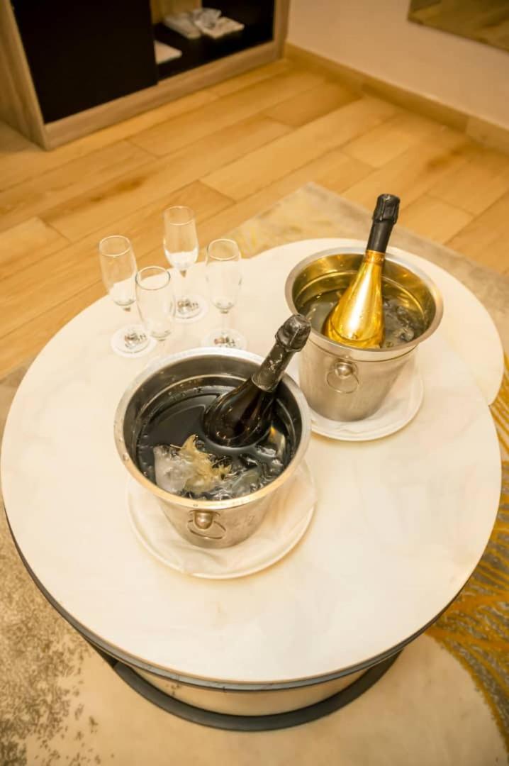 Bon Hotel Nest Ибадан Экстерьер фото